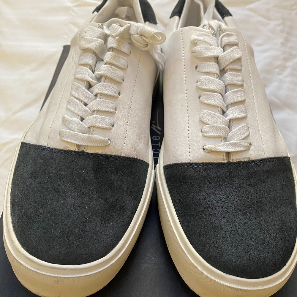 Article No. - Men's Low Top Sneakers White/Black - MEN 10